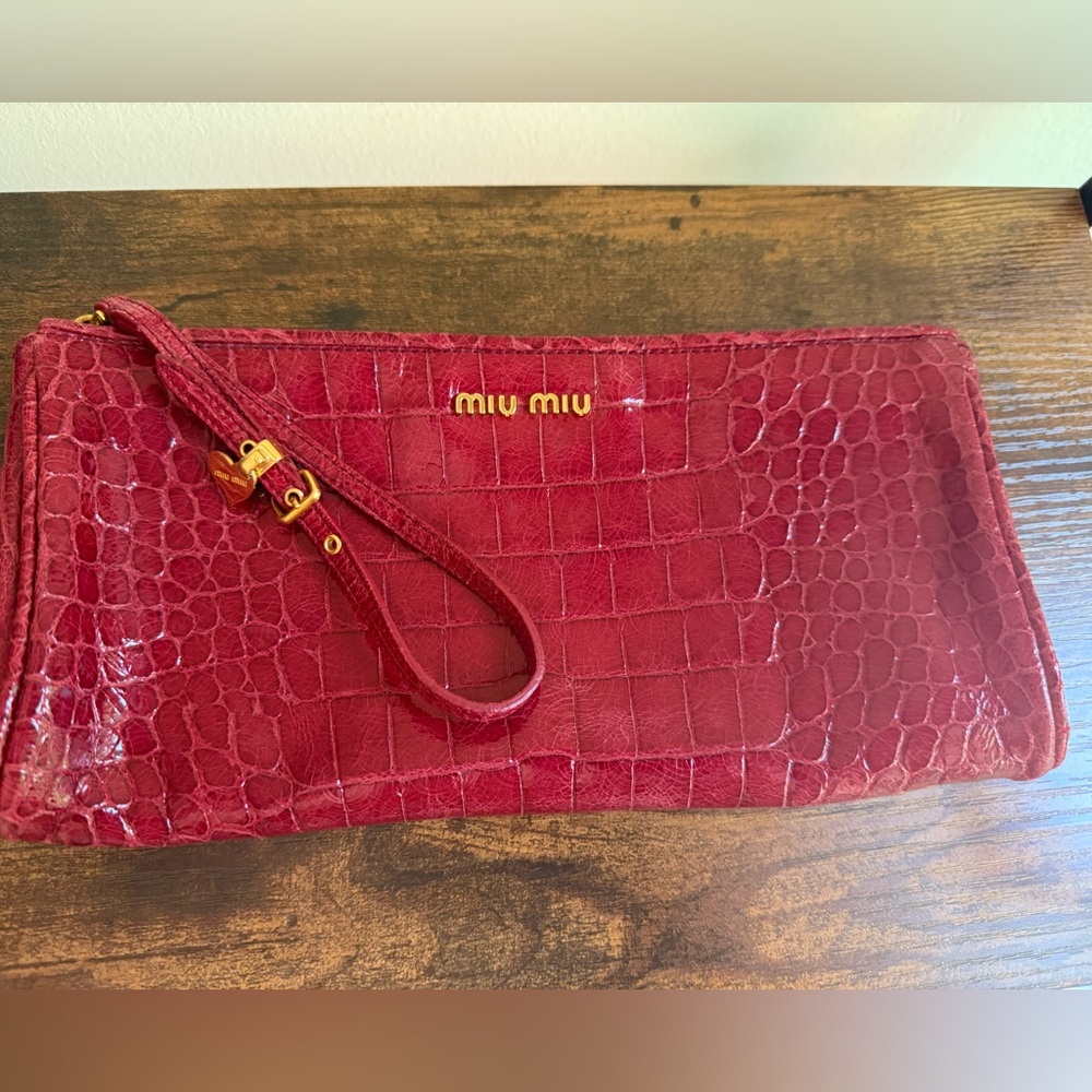 Miu Miu Red Croc Embossed Leather Wristlet Clutch